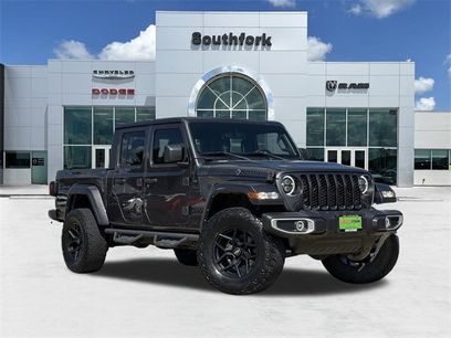 Used 2022 Jeep Gladiator Sport