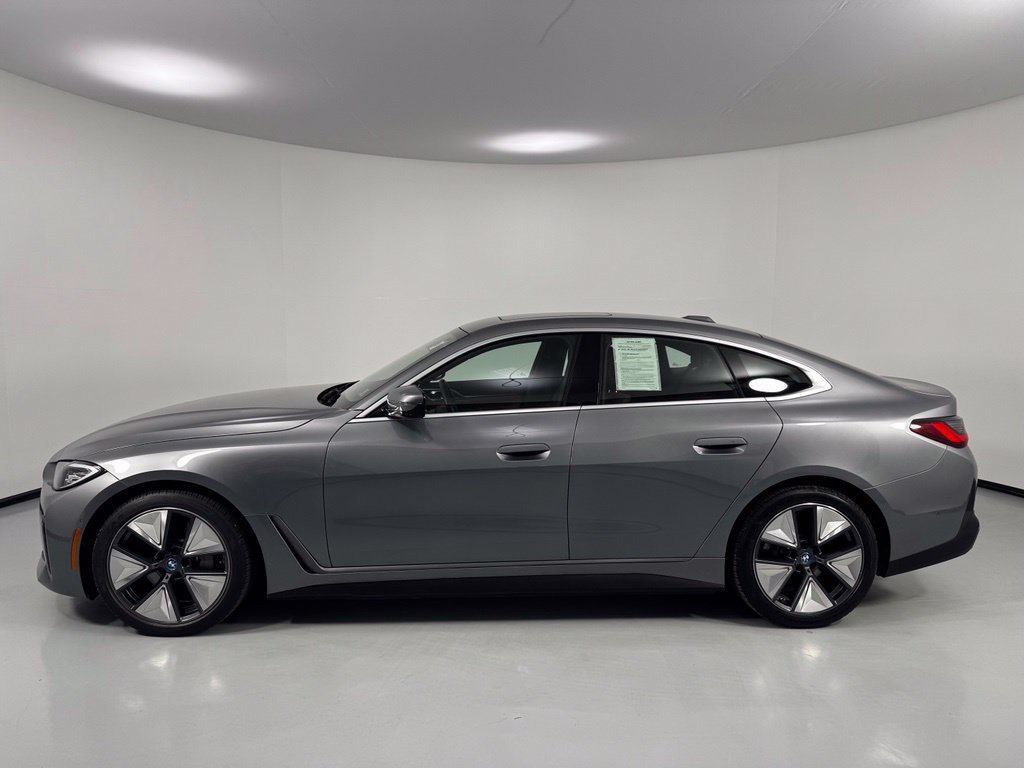 Used 2023 BMW i4 eDrive40 RWD image 5