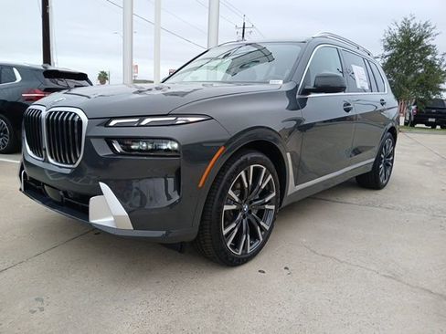 New 2026 BMW X7 xDrive40i AWD/4WD image 3