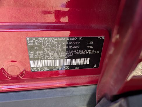 Used 2019 Toyota RAV4 LE image 32