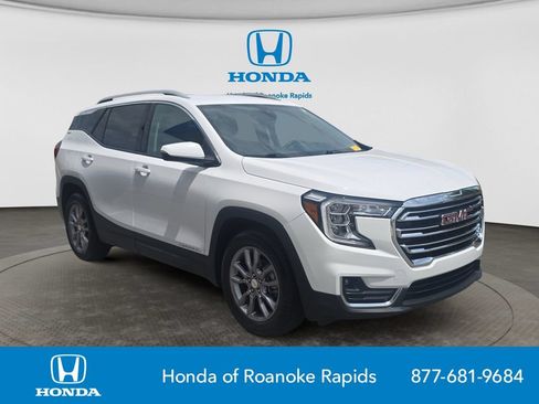 Used 2024 GMC Terrain SLT FWD image 7