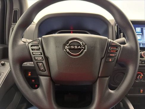 Used 2026 Nissan Frontier SV w/ Tow Package RWD image 44