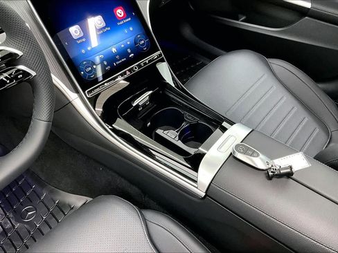 New 2026 Mercedes-Benz C 300 Sedan image 7