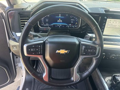 Used 2024 Chevrolet Silverado 1500 LTZ w/ LTZ Convenience Package II AWD/4WD image 22
