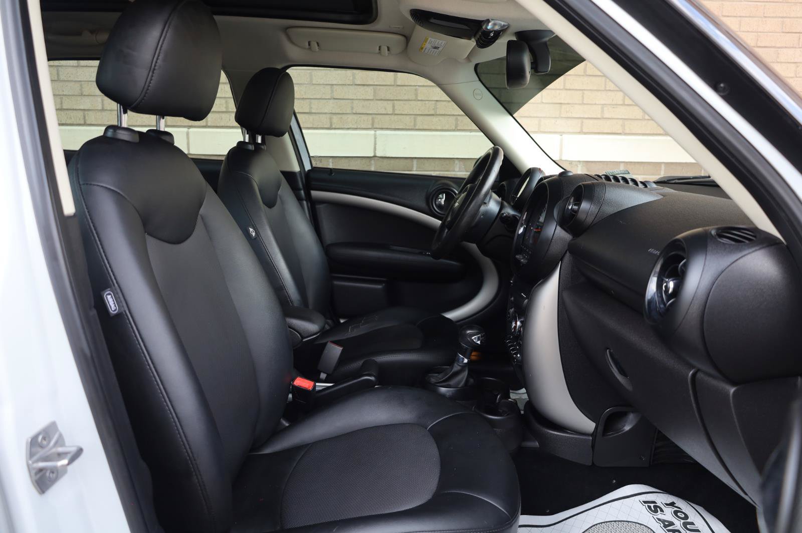Used 2016 MINI Cooper Countryman FWD image 27