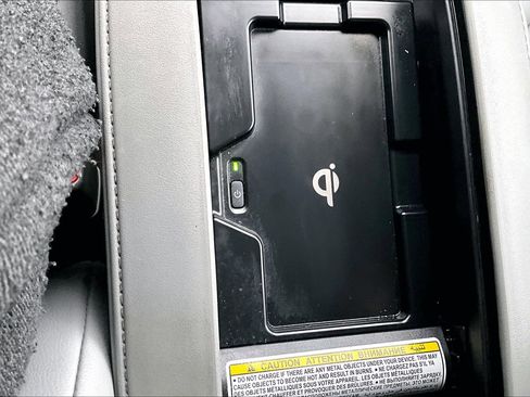 Used 2022 Toyota Highlander XLE image 33