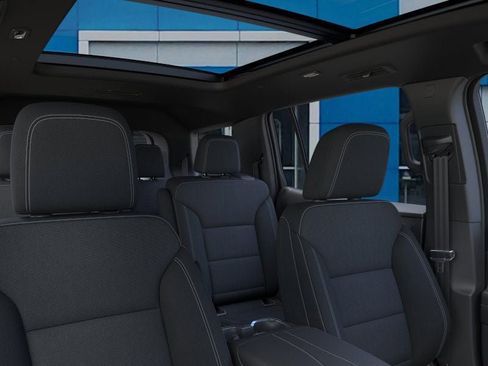 New 2026 Chevrolet Traverse LT image 24