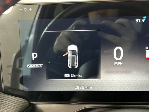 Certified 2025 Nissan Kicks SR image 18