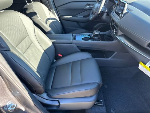 New 2026 Nissan Rogue SV image 13