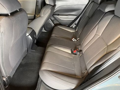 Used 2024 Subaru Crosstrek 2.0i image 18