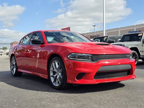 Used 2023 Dodge Charger GT image 3