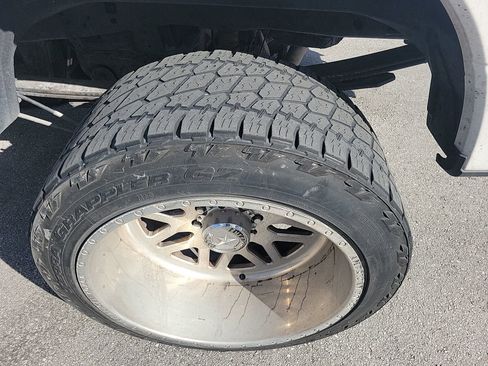 Used 2019 Ford F250 Limited w/ FX4 Off-Road Package image 17