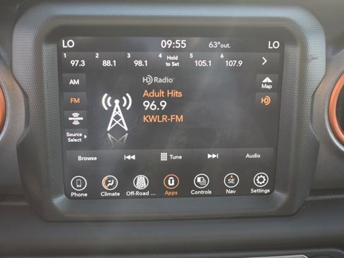 Used 2023 Jeep Gladiator Mojave w/ Trailer Tow Package image 23