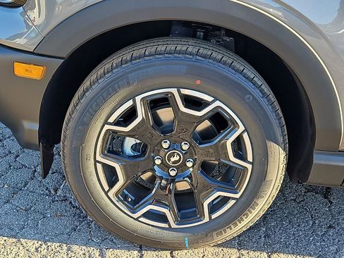 New 2025 Ford Bronco Sport Outer Banks image 17