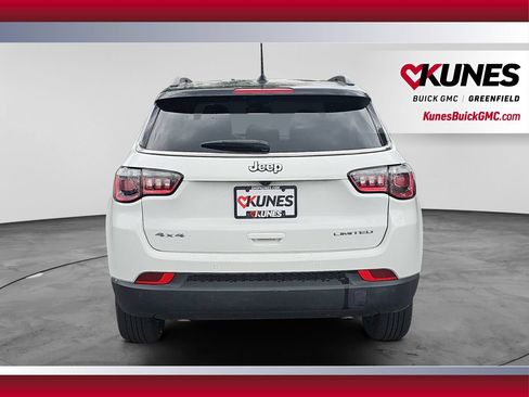 Used 2025 Jeep Compass Limited AWD/4WD image 9