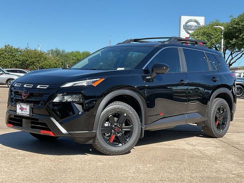 New 2026 Nissan Rogue SV AWD/4WD image 2