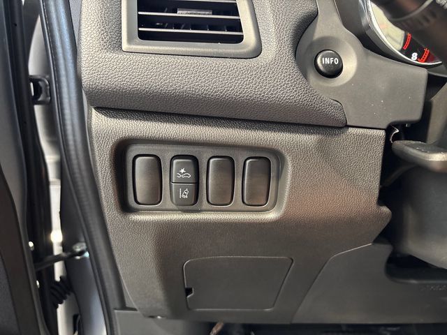 Used 2025 Mitsubishi Outlander Sport ES AWD/4WD image 13