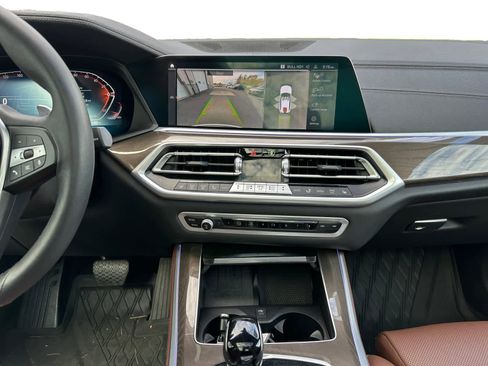 Used 2023 BMW X5 xDrive40i w/ Premium Package image 17