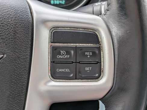 Used 2012 Chrysler 200 Touring FWD image 23