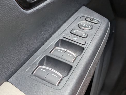 Used 2024 Honda CR-V EX-L image 24
