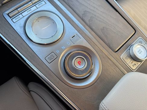 Used 2022 Genesis GV80 3.5T w/ Advanced Package 06 image 28