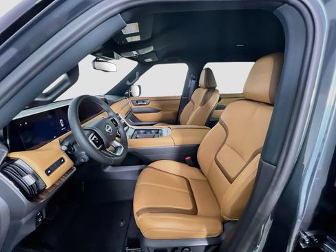 New 2026 Nissan Armada SL w/ Captain's Chari Seat Package AWD/4WD image 20