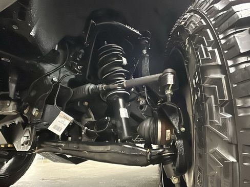 Used 2024 GMC Sierra 1500 Denali Ultimate image 16