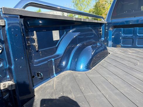 Used 2024 RAM 3500 Tradesman w/ Chrome Appearance Group AWD/4WD image 19