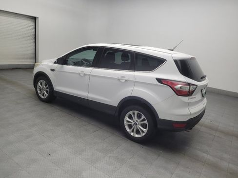 Used 2017 Ford Escape SE FWD image 3