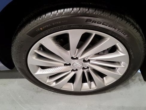 Used 2025 Buick Envision Avenir image 36