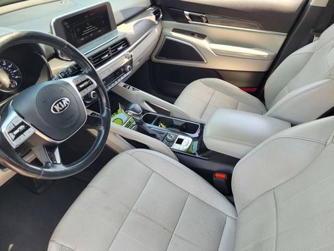 Used 2021 Kia Telluride EX w/ EX Premium Package AWD/4WD image 10