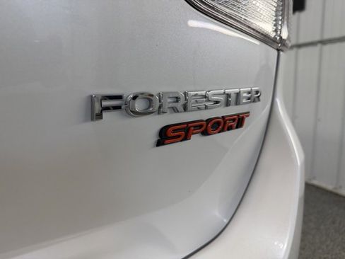 Used 2023 Subaru Forester Sport image 31