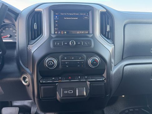 Used 2023 Chevrolet Silverado 1500 W/T image 15