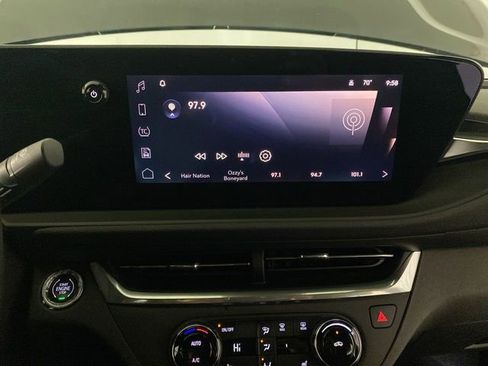 Used 2024 Buick Envista Preferred w/ Convenience I Package image 40