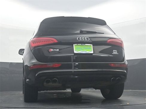 Used 2017 Audi SQ5 Prestige w/ Prestige Package image 32