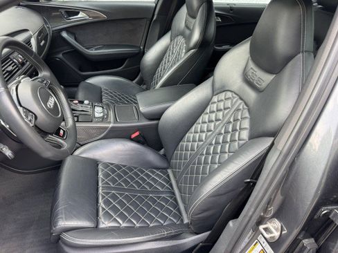 Used 2017 Audi S6 Prestige w/ S6 Sport Package AWD/4WD image 7