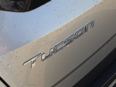 Used 2024 Hyundai Tucson SEL FWD image 11