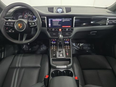 New 2026 Porsche Macan image 13