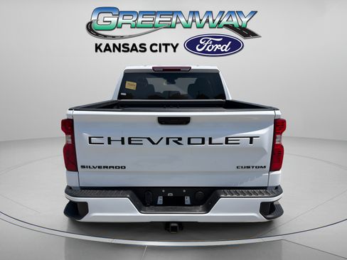 Used 2024 Chevrolet Silverado 1500 Custom w/ Turbomax Blackout Package AWD/4WD image 7