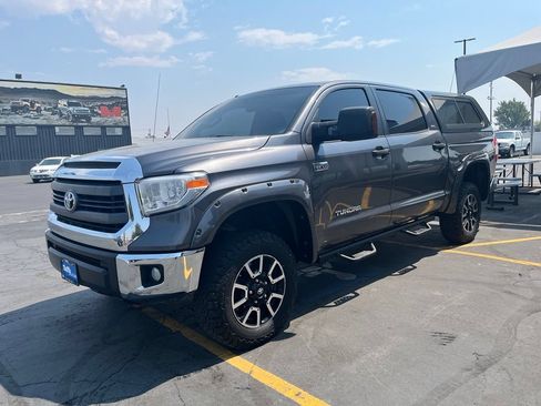 Used 2014 Toyota Tundra SR5 w/ TRD Off Road Package AWD/4WD image 8