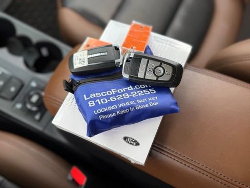 Used 2024 Ford Bronco Sport Badlands w/ Premium Package AWD/4WD image 4