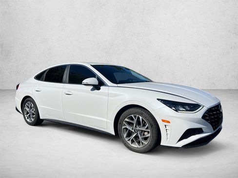 Used 2022 Hyundai Sonata SEL FWD image 3
