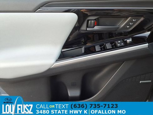 Used 2024 Subaru Solterra Touring image 21