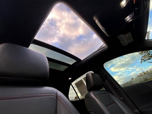 Used 2024 Chevrolet Equinox RS w/ RS Leather Package image 22