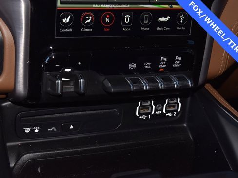 Used 2019 RAM 3500 Limited image 29