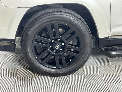 Used 2019 Toyota 4Runner Limited image 29