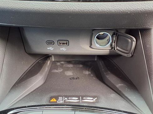 New 2026 Buick Envista Sport Touring w/ Convenience I Package FWD image 8
