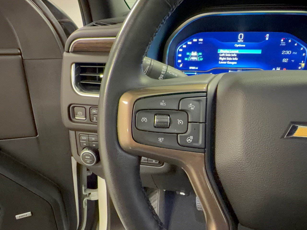 Used 2023 Chevrolet Tahoe High Country AWD/4WD image 18