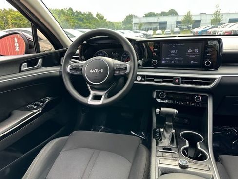 Used 2023 Kia K5 LXS FWD image 17