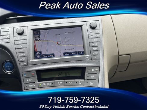 Used 2015 Toyota Prius Five w/ Advanced Technology Package FWD image 16